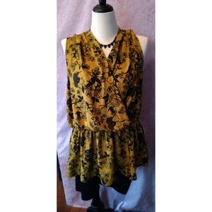 Jessy B ( Modcloth) Gold Floral Peplum top 4x